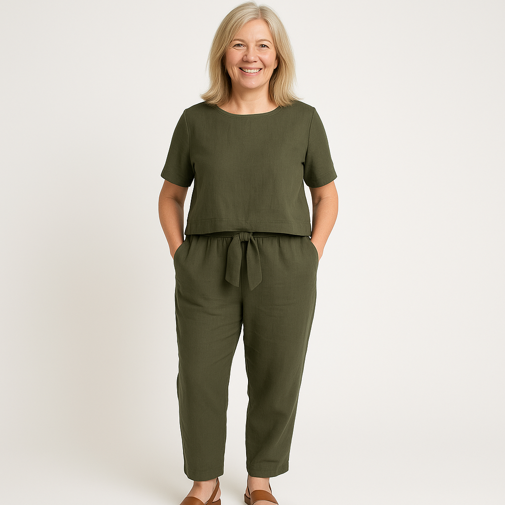 Women's Two-Piece Set | Short Sleeve Top Tapered Trousers