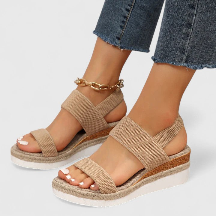 Lowri | Women's Comfortable Sandals | Orthopaedic Cushioned Arch