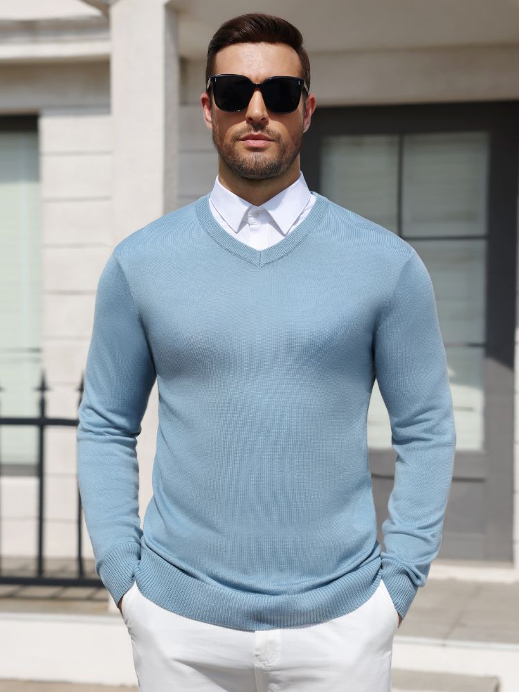 Men's Knit V-Neck Sweater – Ice Blue