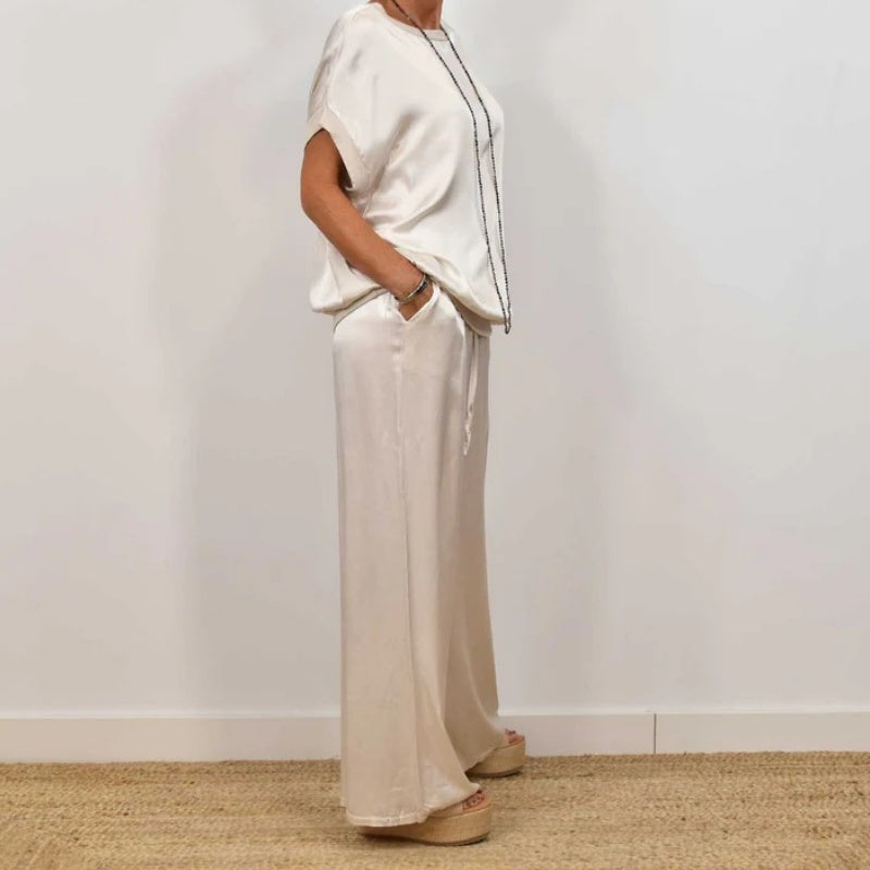 Women's Two-Piece Set | Loose Silhouette Top and Trousers